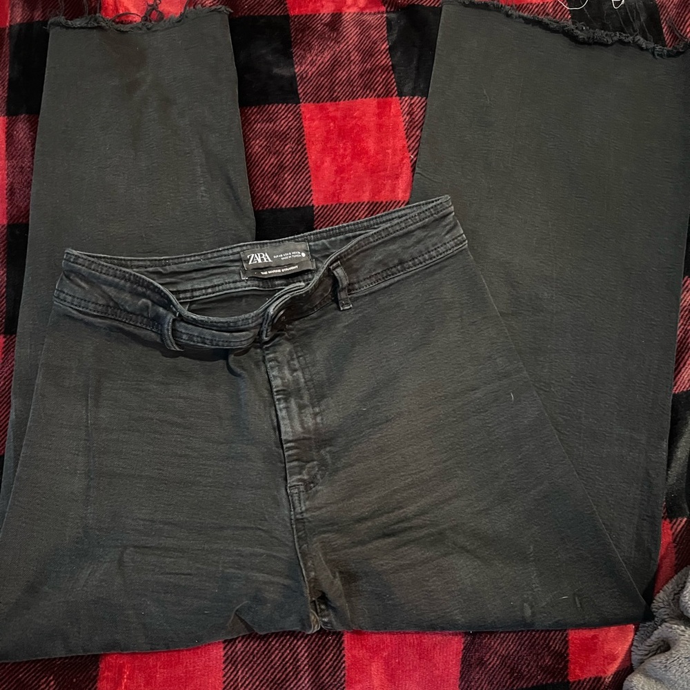 ZARA Black denim jeans marine straight.
